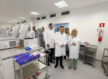 02-02-2026-Prefeito Álvaro Damião visita CME e CMDL-Adão de Souza-PB (3)
